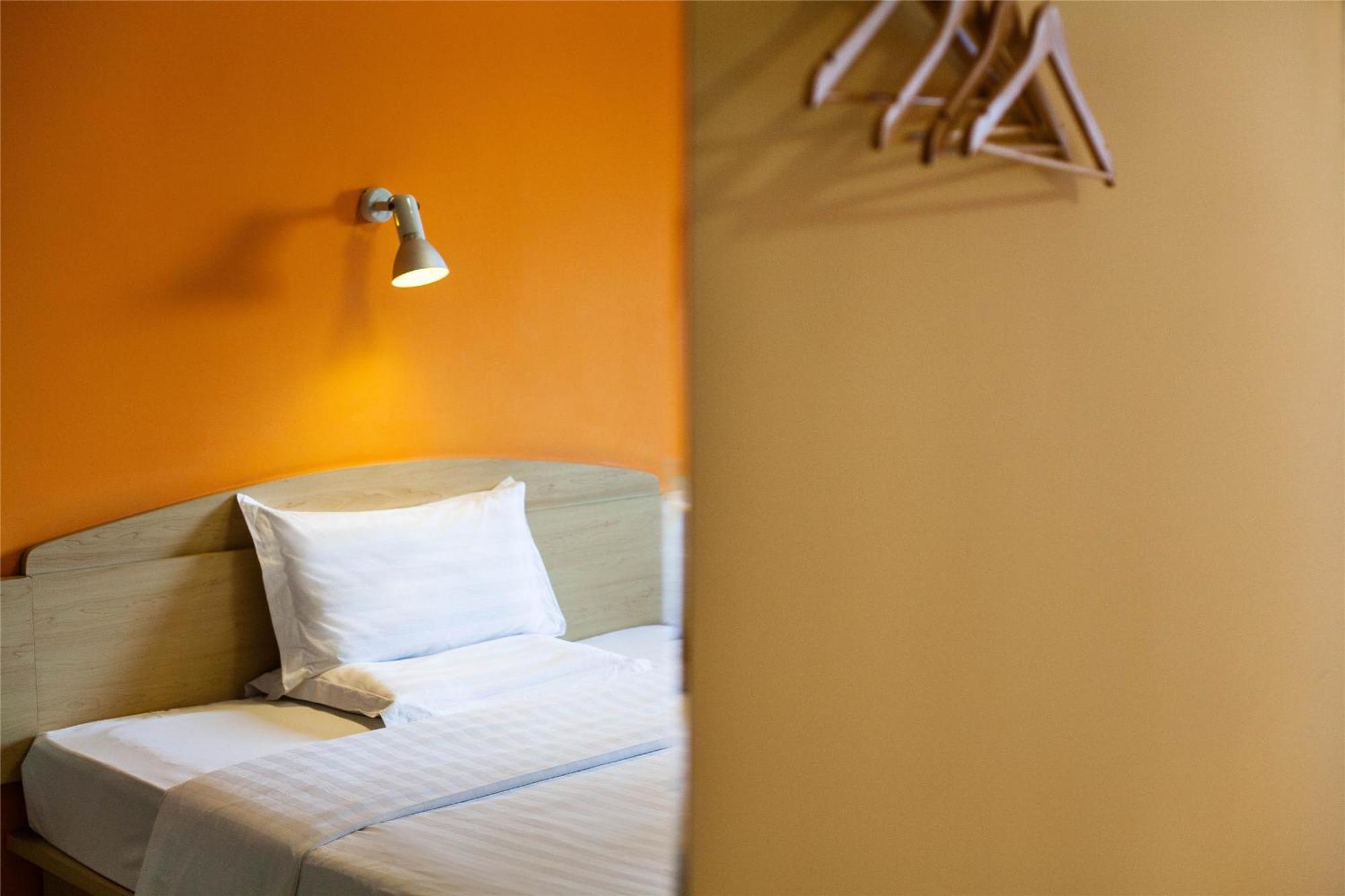 7Days Inn Beijing Laiguangying Exterior photo