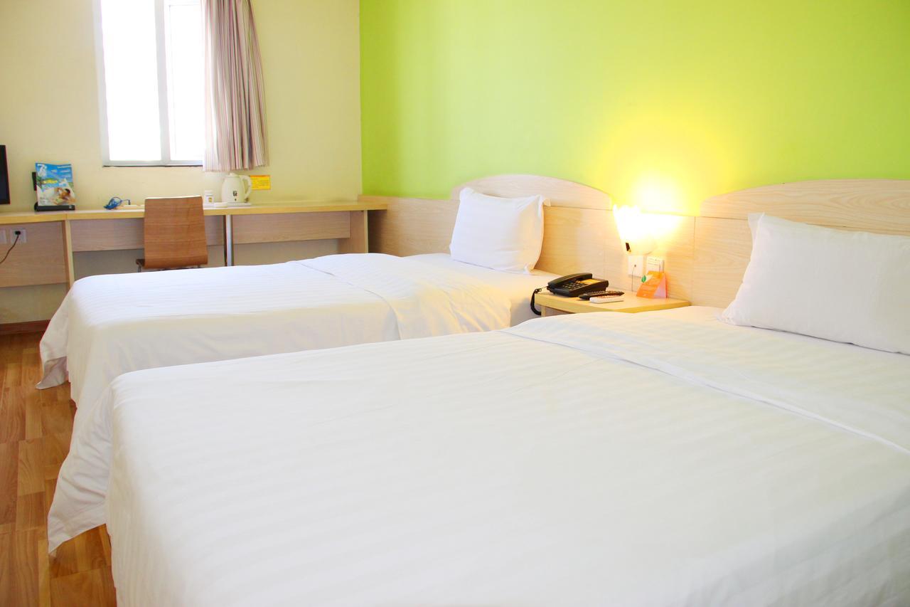 7Days Inn Beijing Laiguangying Exterior photo